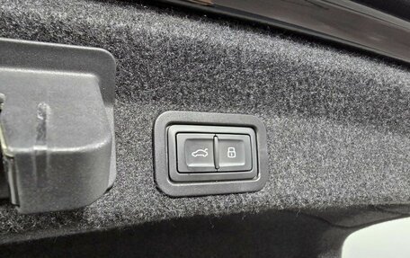 Audi A6, 2021 год, 4 300 000 рублей, 28 фотография