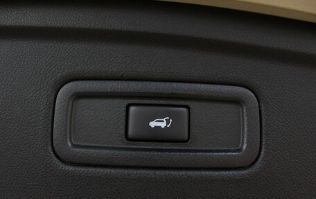 Infiniti QX70, 2016 год, 2 600 000 рублей, 24 фотография