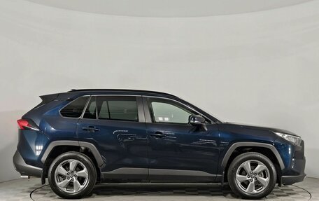 Toyota RAV4, 2020 год, 2 935 000 рублей, 4 фотография