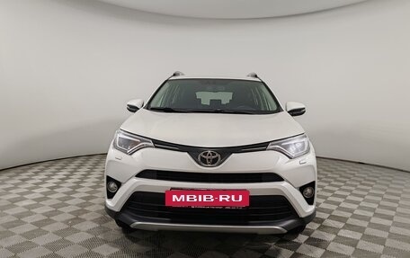 Toyota RAV4, 2018 год, 2 250 000 рублей, 2 фотография