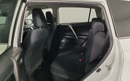 Toyota RAV4, 2018 год, 2 250 000 рублей, 17 фотография