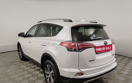 Toyota RAV4, 2018 год, 2 250 000 рублей, 7 фотография