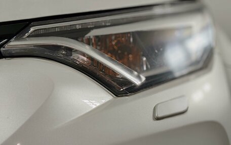 Toyota RAV4, 2018 год, 2 250 000 рублей, 24 фотография