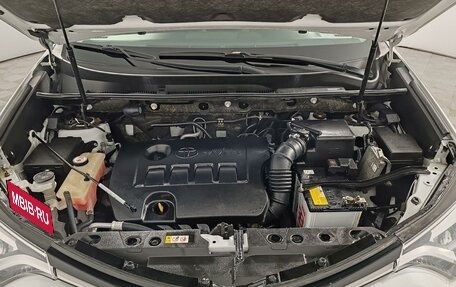 Toyota RAV4, 2018 год, 2 250 000 рублей, 10 фотография