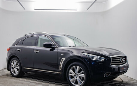 Infiniti QX70, 2014 год, 1 730 000 рублей, 7 фотография