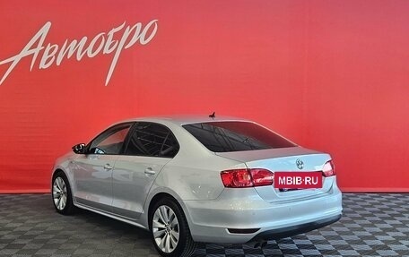 Volkswagen Jetta VI, 2013 год, 1 085 000 рублей, 3 фотография