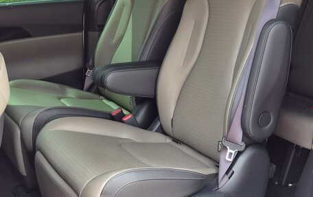 KIA Carnival, 2023 год, 6 200 000 рублей, 8 фотография