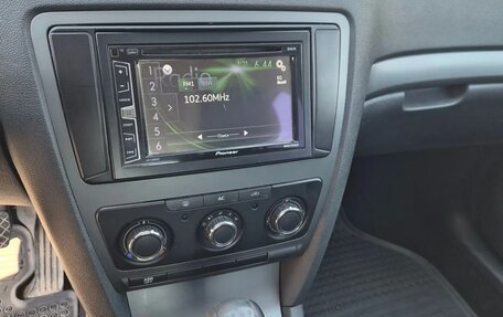 Skoda Octavia, 2011 год, 570 000 рублей, 11 фотография
