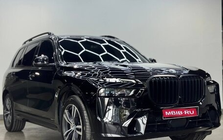 BMW X7, 2022 год, 10 500 000 рублей, 3 фотография