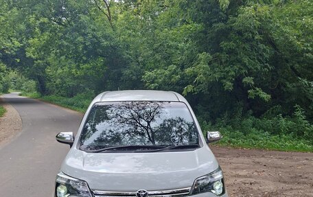 Toyota Spade, 2017 год, 1 350 000 рублей, 2 фотография