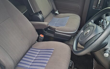 Toyota Spade, 2017 год, 1 350 000 рублей, 17 фотография
