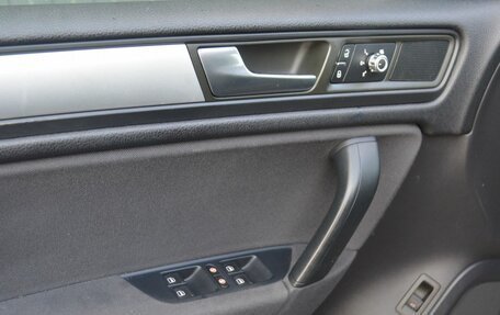 Volkswagen Touareg III, 2013 год, 1 949 999 рублей, 10 фотография