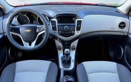 Chevrolet Cruze II, 2011 год, 445 000 рублей, 9 фотография