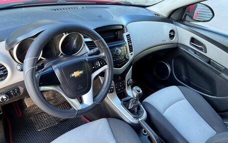Chevrolet Cruze II, 2011 год, 445 000 рублей, 7 фотография
