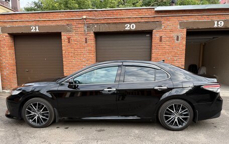 Toyota Camry, 2021 год, 5 050 000 рублей, 3 фотография