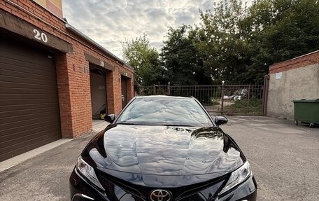 Toyota Camry, 2021 год, 5 050 000 рублей, 2 фотография