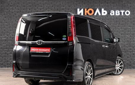 Toyota Esquire I, 2015 год, 2 150 000 рублей, 5 фотография