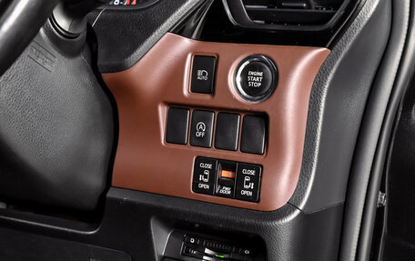 Toyota Esquire I, 2015 год, 2 150 000 рублей, 17 фотография