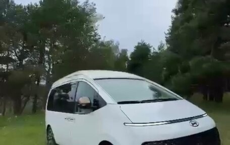 Hyundai Staria, 2022 год, 7 350 000 рублей, 1 фотография