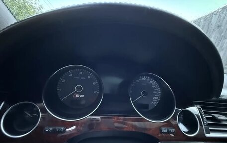 Audi A8, 2006 год, 800 000 рублей, 17 фотография