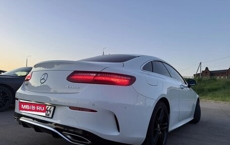 Mercedes-Benz E-Класс, 2019 год, 3 670 000 рублей, 2 фотография