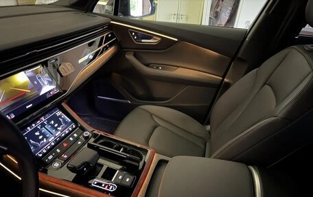 Audi Q7, 2024 год, 8 350 000 рублей, 4 фотография