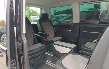 Volkswagen Multivan T6 рестайлинг, 2022 год, 9 100 000 рублей, 9 фотография