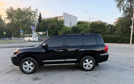 Toyota Land Cruiser 200, 2012 год, 3 150 000 рублей, 3 фотография