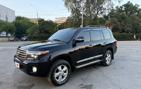Toyota Land Cruiser 200, 2012 год, 3 150 000 рублей, 2 фотография