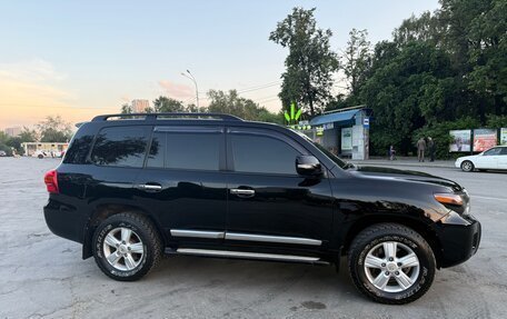 Toyota Land Cruiser 200, 2012 год, 3 150 000 рублей, 5 фотография