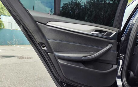 BMW 5 серия, 2018 год, 2 695 000 рублей, 16 фотография