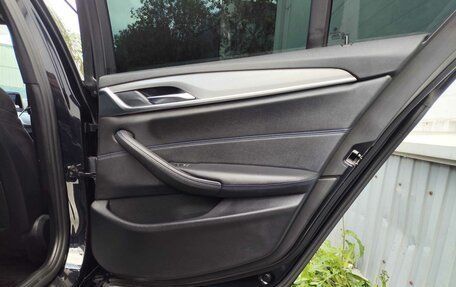 BMW 5 серия, 2018 год, 2 695 000 рублей, 17 фотография