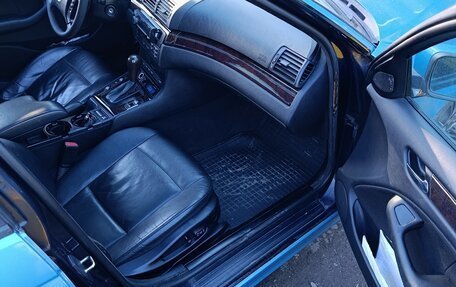 BMW 3 серия, 2004 год, 470 000 рублей, 11 фотография
