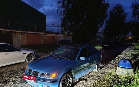 BMW 3 серия, 2004 год, 470 000 рублей, 16 фотография