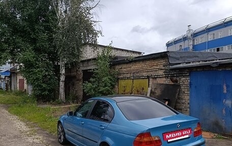 BMW 3 серия, 2004 год, 470 000 рублей, 18 фотография