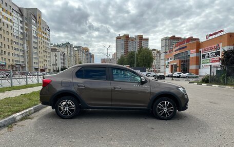 Renault Logan II, 2019 год, 1 000 000 рублей, 2 фотография