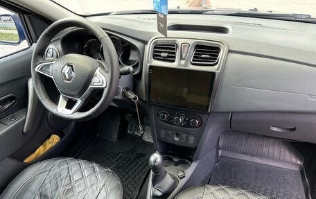 Renault Logan II, 2019 год, 1 000 000 рублей, 15 фотография