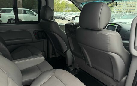 Hyundai Grand Starex Grand Starex I рестайлинг 2, 2011 год, 1 490 000 рублей, 18 фотография