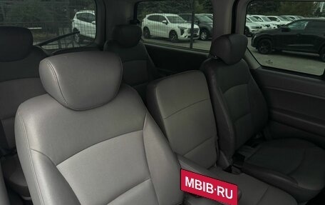 Hyundai Grand Starex Grand Starex I рестайлинг 2, 2011 год, 1 490 000 рублей, 19 фотография