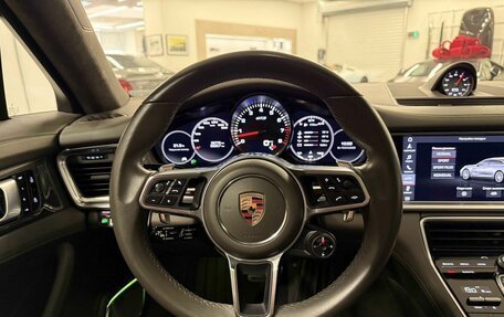 Porsche Panamera II рестайлинг, 2018 год, 9 498 000 рублей, 25 фотография