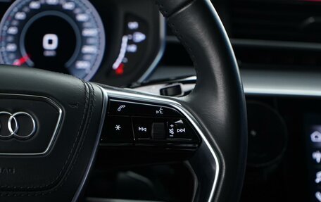 Audi A8, 2018 год, 7 999 999 рублей, 14 фотография