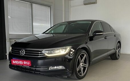 Volkswagen Passat B8 рестайлинг, 2018 год, 1 750 000 рублей, 3 фотография