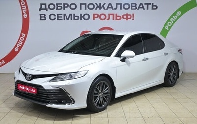 Toyota Camry, 2021 год, 3 200 000 рублей, 1 фотография