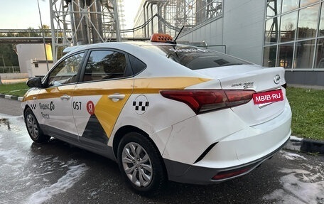 Hyundai Solaris II рестайлинг, 2021 год, 780 000 рублей, 6 фотография