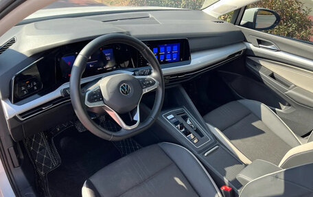 Volkswagen Golf VIII, 2022 год, 1 547 007 рублей, 8 фотография