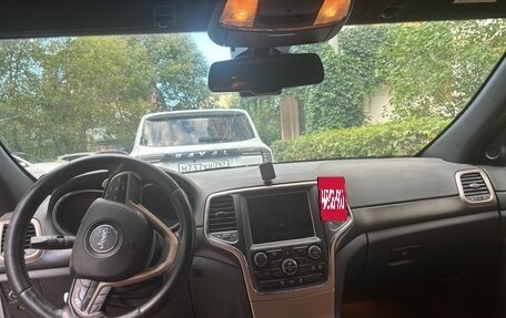 Jeep Grand Cherokee, 2015 год, 1 550 000 рублей, 6 фотография
