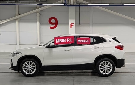 BMW X2, 2018 год, 2 950 000 рублей, 10 фотография