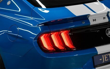 Ford Mustang VI рестайлинг, 2018 год, 18 900 000 рублей, 12 фотография