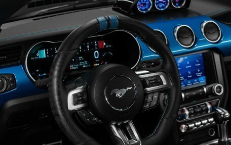 Ford Mustang VI рестайлинг, 2018 год, 18 900 000 рублей, 27 фотография