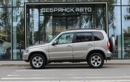 Chevrolet Niva I рестайлинг, 2019 год, 890 000 рублей, 2 фотография